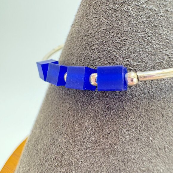 Sterling Silver 925 Child's Size Blue Cube Stone & Silver Tubing Bracelet 5" L - Picture 6 of 15